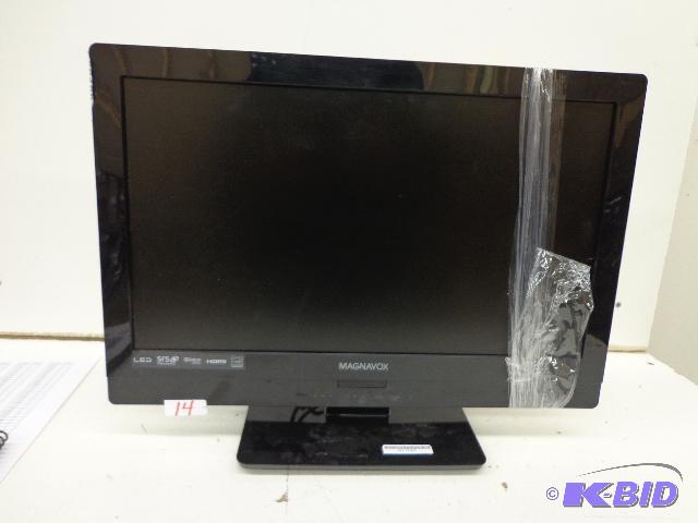 lot 14 image: Magnavox Flat Screen TV   19" wPowercor...