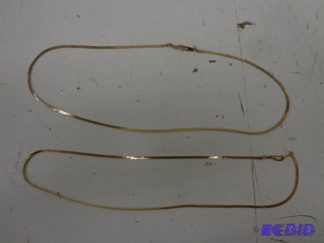 lot 27 image: Necklaces   2 - 18" Chains  Gold in Colo...