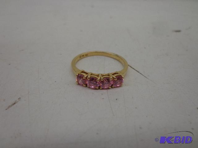lot 28 image: Ring   14K Gold  Possible 4 Pink Diamonds&nbs...