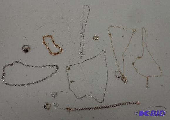 lot 56 image: Selection of Jewelry   Appears to be Black On...