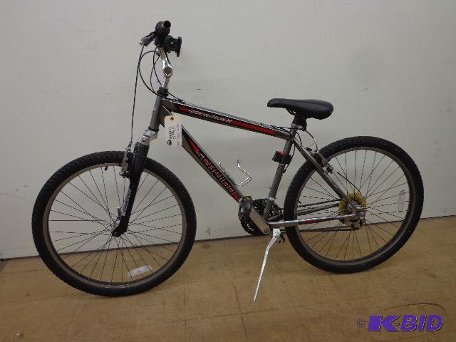 lot 9 image: Sidewinder Peddle Bike   18 Speed  Schwinn  F...