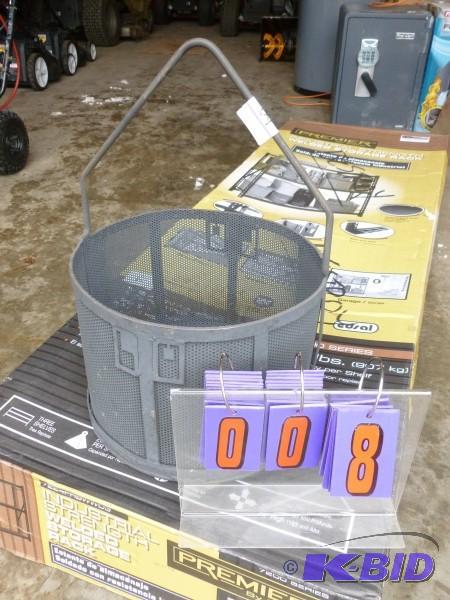 lot 8 image: Heavy duty steel dip basket. 14" diamete...
