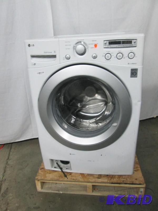 LG 4.0 Cu. Ft. Front-Load Washer w Coldwash Technology