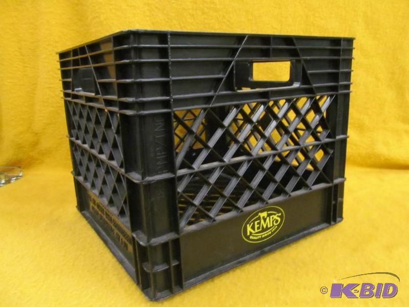 lot 117 image: crate