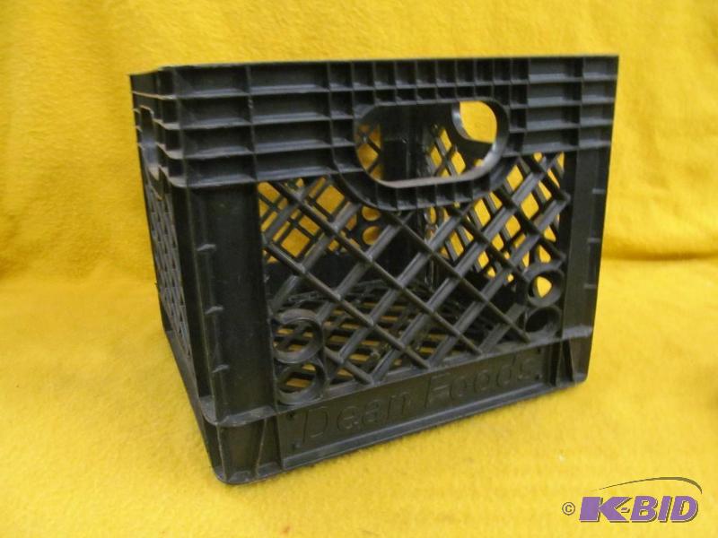 lot 118 image: crate