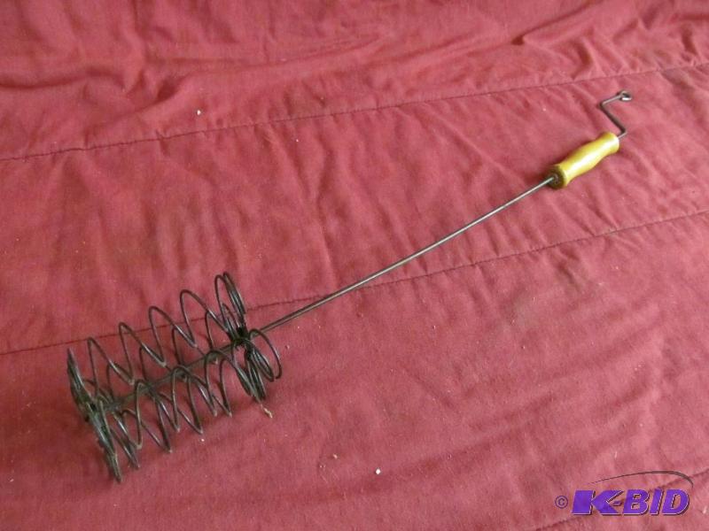 lot 200 image: tool