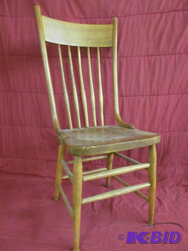 lot 206 image: chair