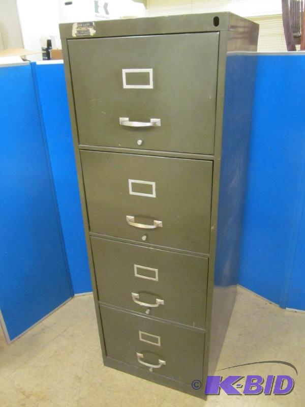 lot 208 image: cabinet