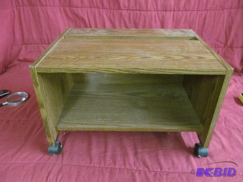 lot 211 image: printer stand
