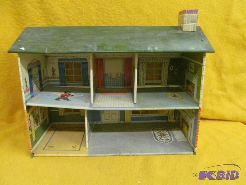 lot 51 image: vintage toy