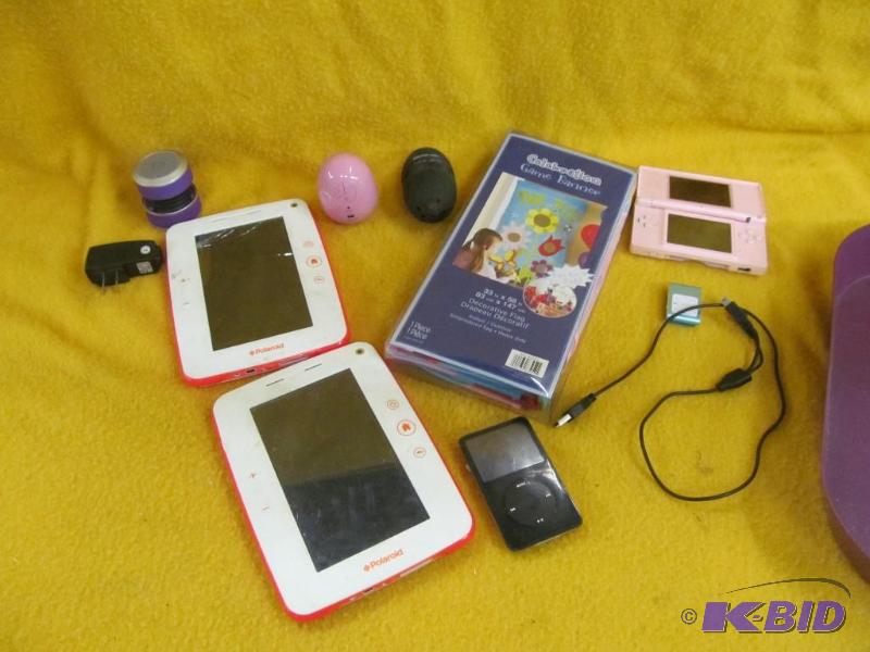 lot 65 image: electronics