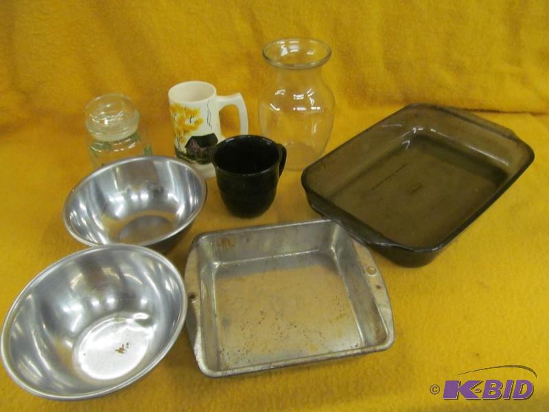 lot 79 image: kitchen