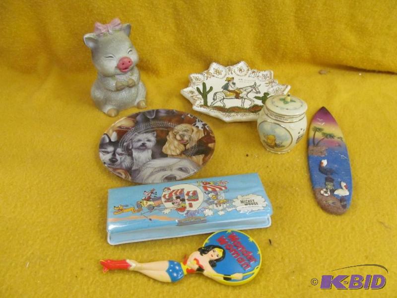 lot 85 image: decor