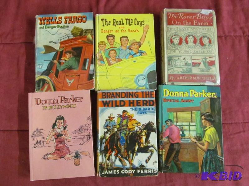 lot 9 image: Books