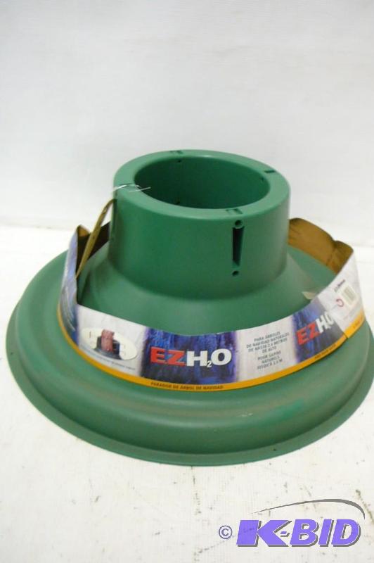 Ulimate Christmas tree Stand food for up to 8...
