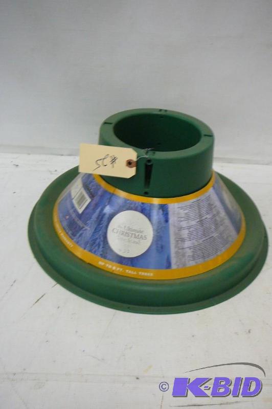 Ulimate Christmas tree Stand food for up to 8...