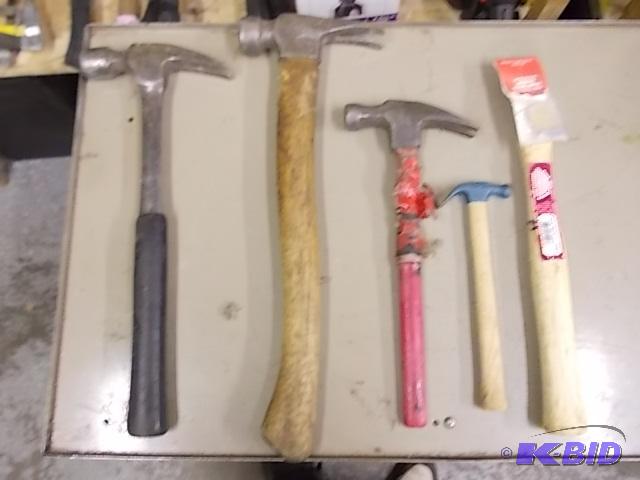 4 Hammers &amp 1 Extra Handle...