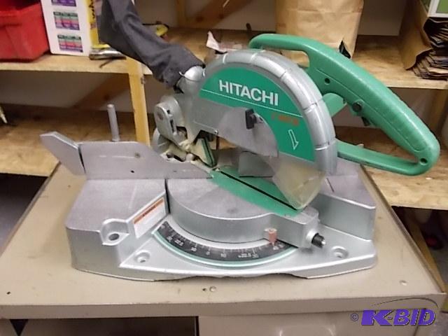 10 Inch Hitachi Compound Miter Saw...