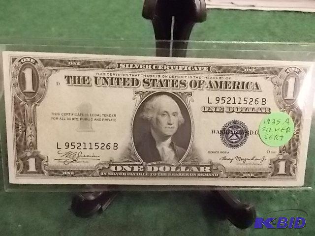 lot 17 image: US $1 Silver Certificate 1935 A Series...