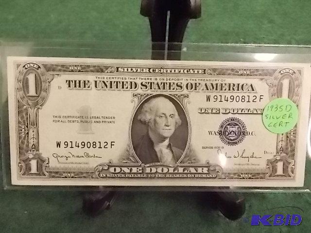 lot 19 image: US $1 Silver Certificate 1935 D Series...