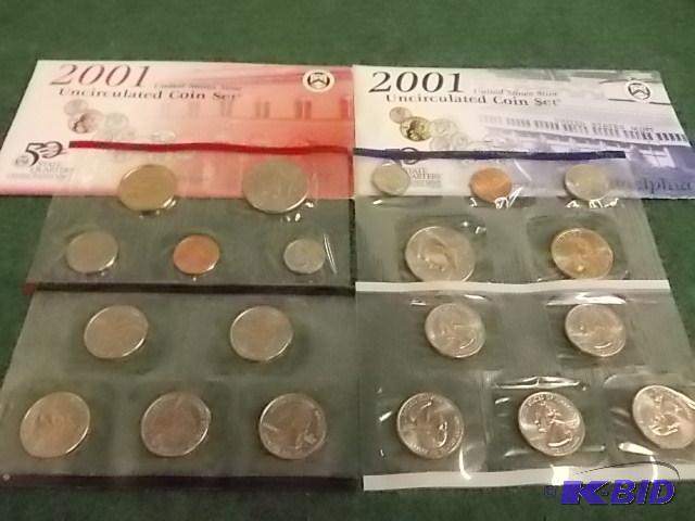 lot 7 image: 2001 Unc US Coin Set&nbspWith&nbspSac Dolla...