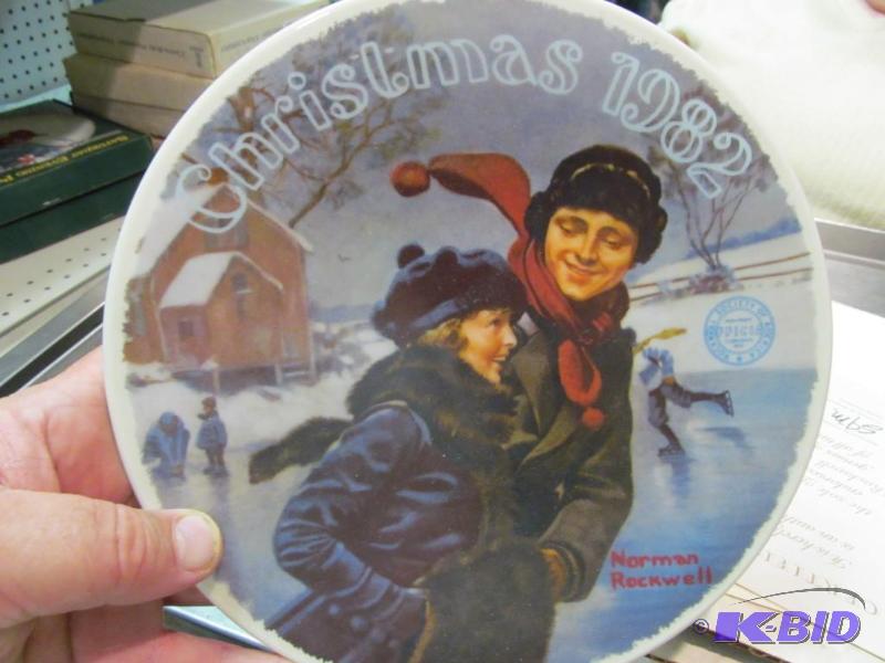 CHRISTMAS 1982 Collector Plate by NORMAN ROCLWELL
