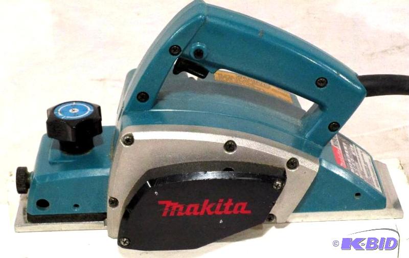 lot 44 image: Makita Electric Plainer