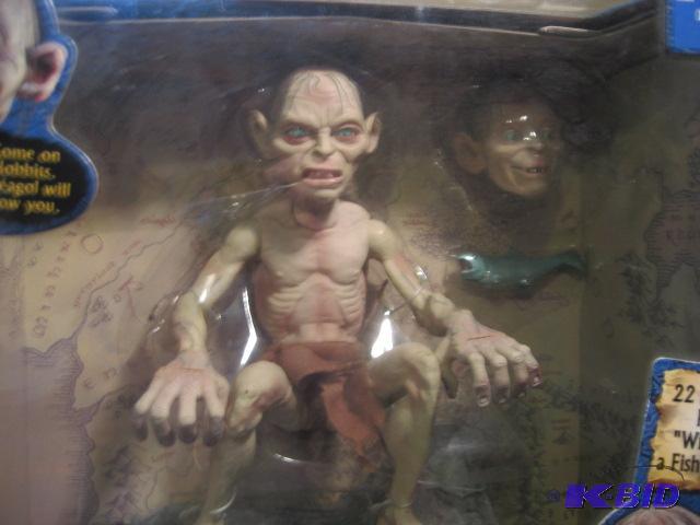 LORD OF THE RINGS ELECTRONIC TALKING GOLLOM W...