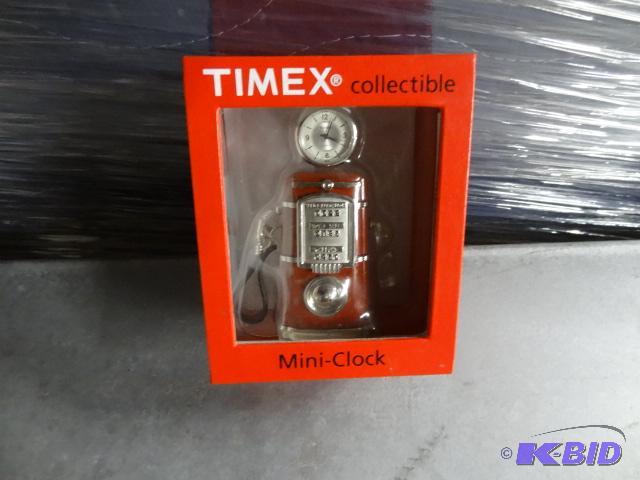 lot 100 image: Timex Collectible Gas Pump Clock...
