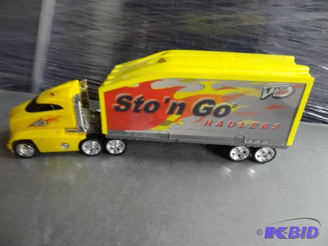lot 127 image: Sto and Go Tyco RC semi No Remote...