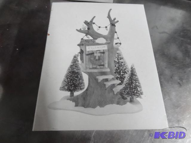 lot 215 image: Dept 56 Snow Village Kids Tree House...