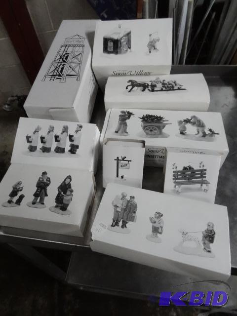 lot 238 image: Dept 56 Snow Village Village Accessories...