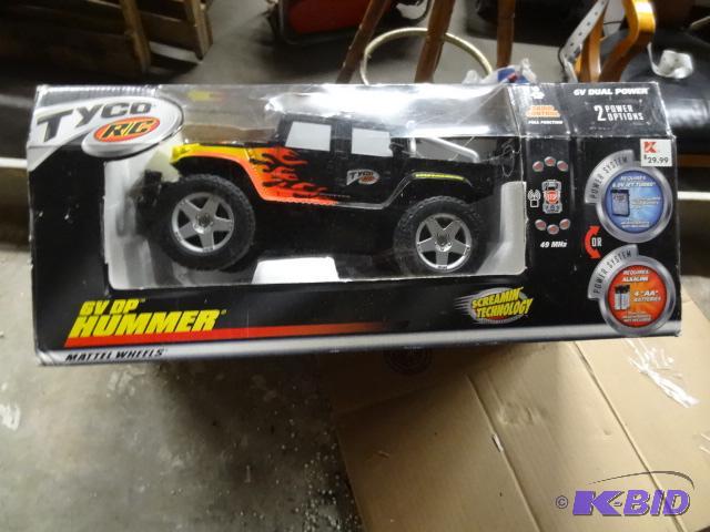 lot 41 image: Tyco RC 6V DP Hummer...