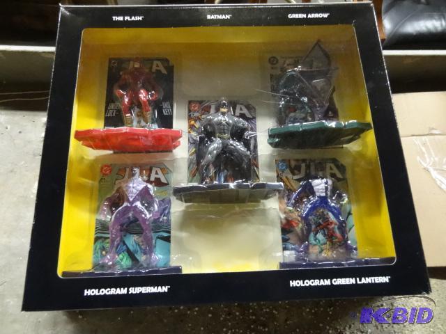 lot 53 image: Justic League of America. Collector Figures w...