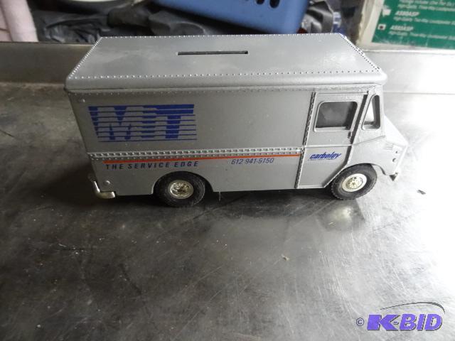 lot 59 image: Ertl Diecast Truck Bank...