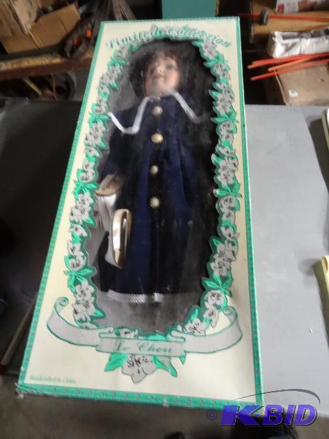 lot 63 image: Limited Collection Genuine Porcelain Doll Le ...