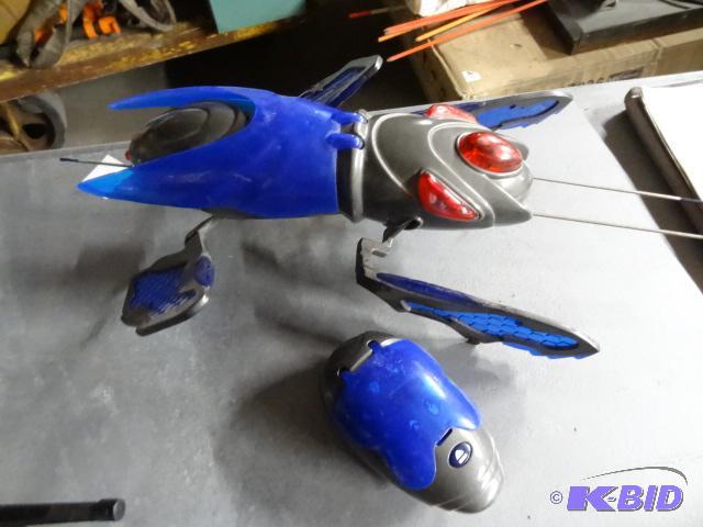 lot 64 image: Remote Control Bug...