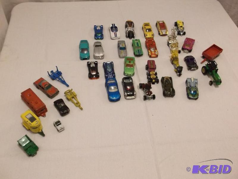 Nice lot of Hot Wheels &amp Match Box....