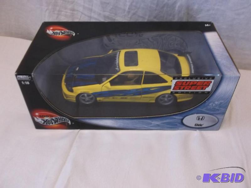 Hot Wheels 118 Exclusive Super Street Editio...