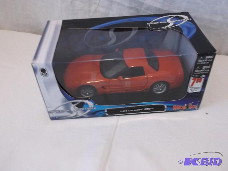 Maisto Special Edition 124 Corvette like new...