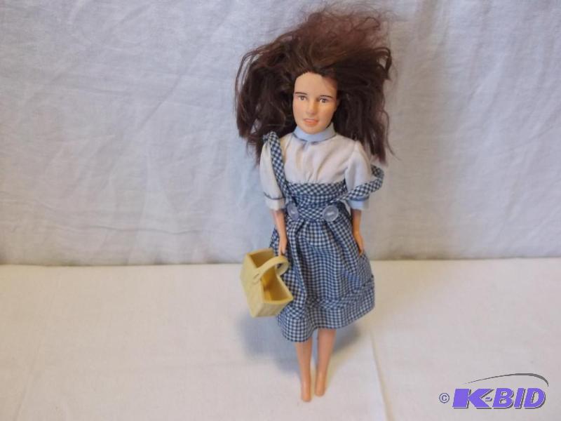 Wizard Of Oz Dorothy doll 10 12&quot T in g...