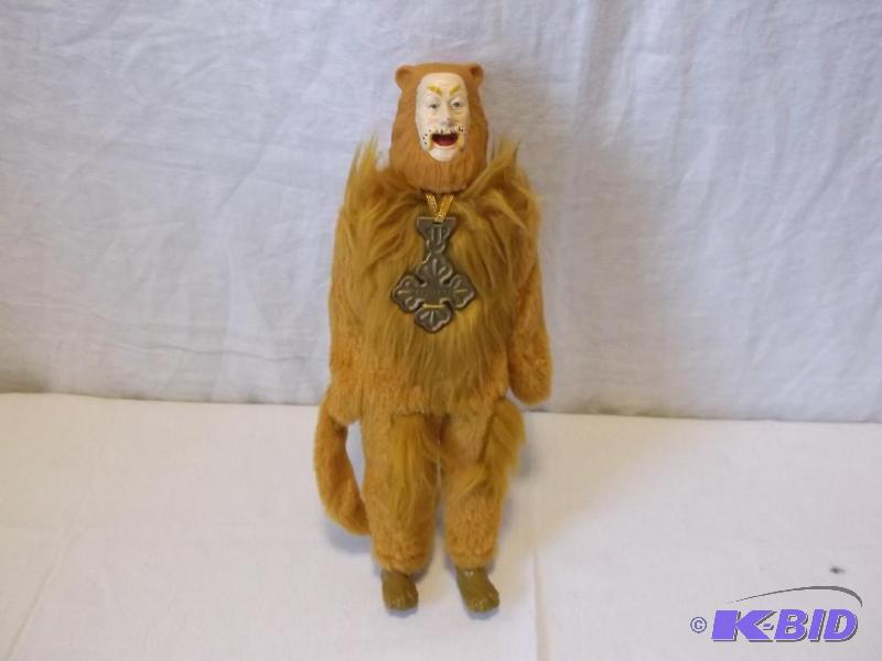 Wizard Of Oz Lion doll 11 12&quot T in grea...