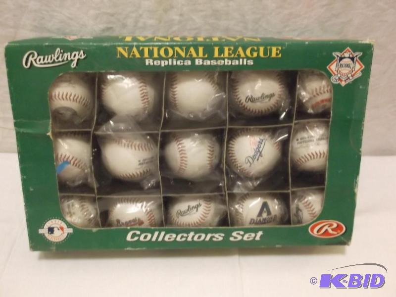 Rawlings National League Replica Baseballs Co...