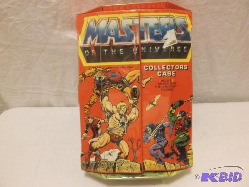 Masters of the universe collectors case with ...