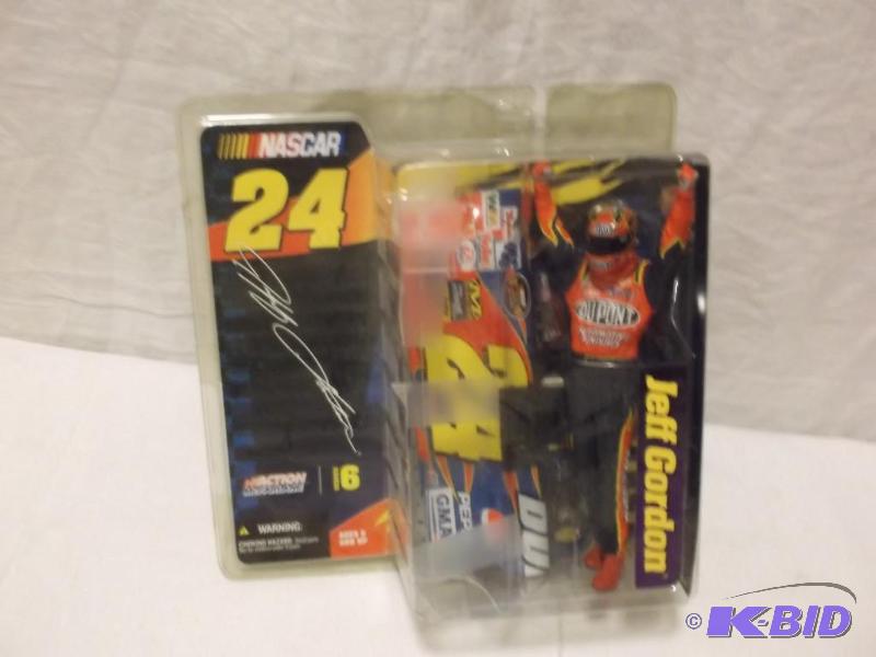 Nascar Jeff Gordon 24 action figure like new ...