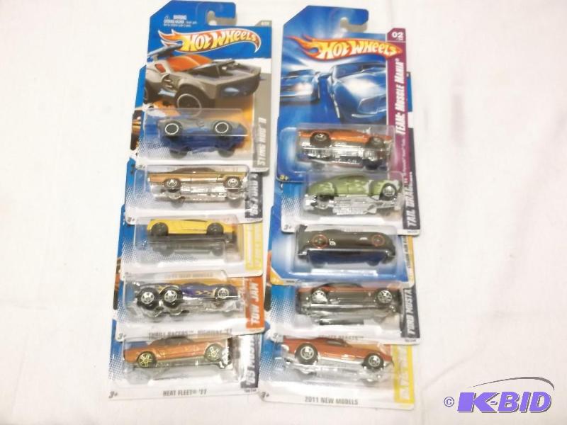 Nice lot of Hot Wheels Like new in package....