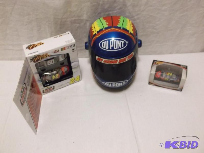 Collectable winners circle 164 scale cars an...