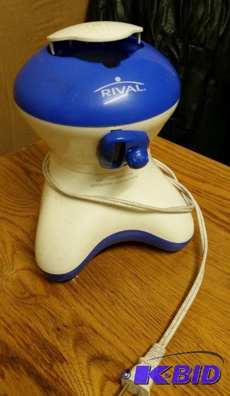 lot 60 image: Rival Ice Shaver, great for snow cones and ad...