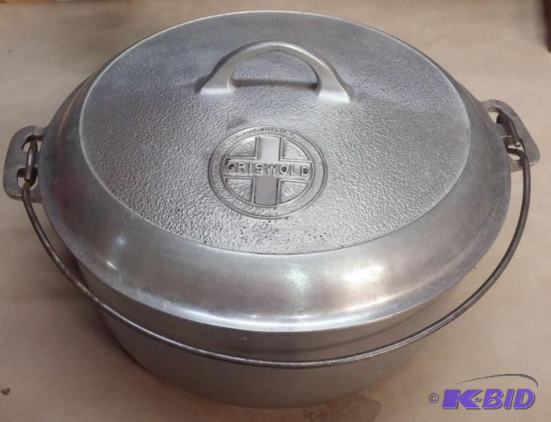 Griswold #10 1920s Dutch OvenThe condition i...