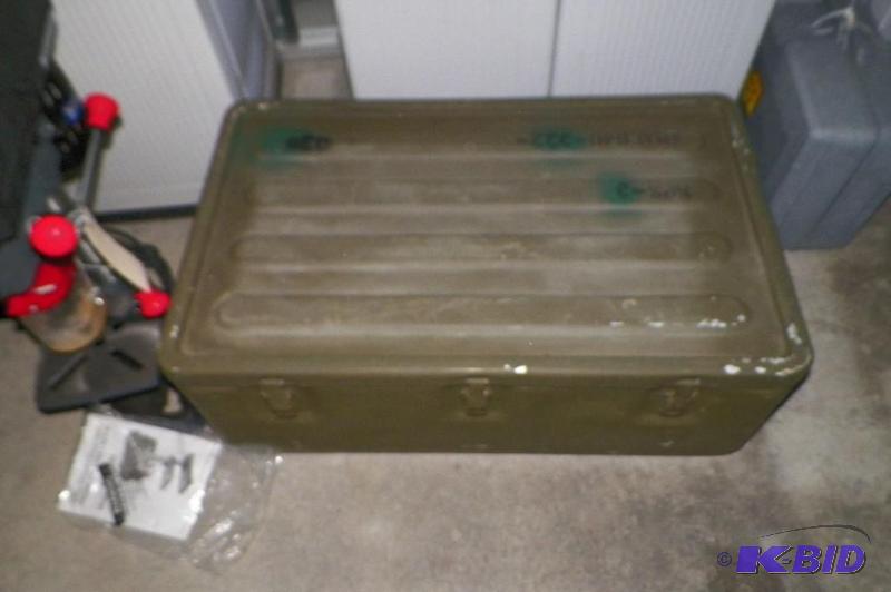 lot 13 image: Military Metal Medical Instrument Box